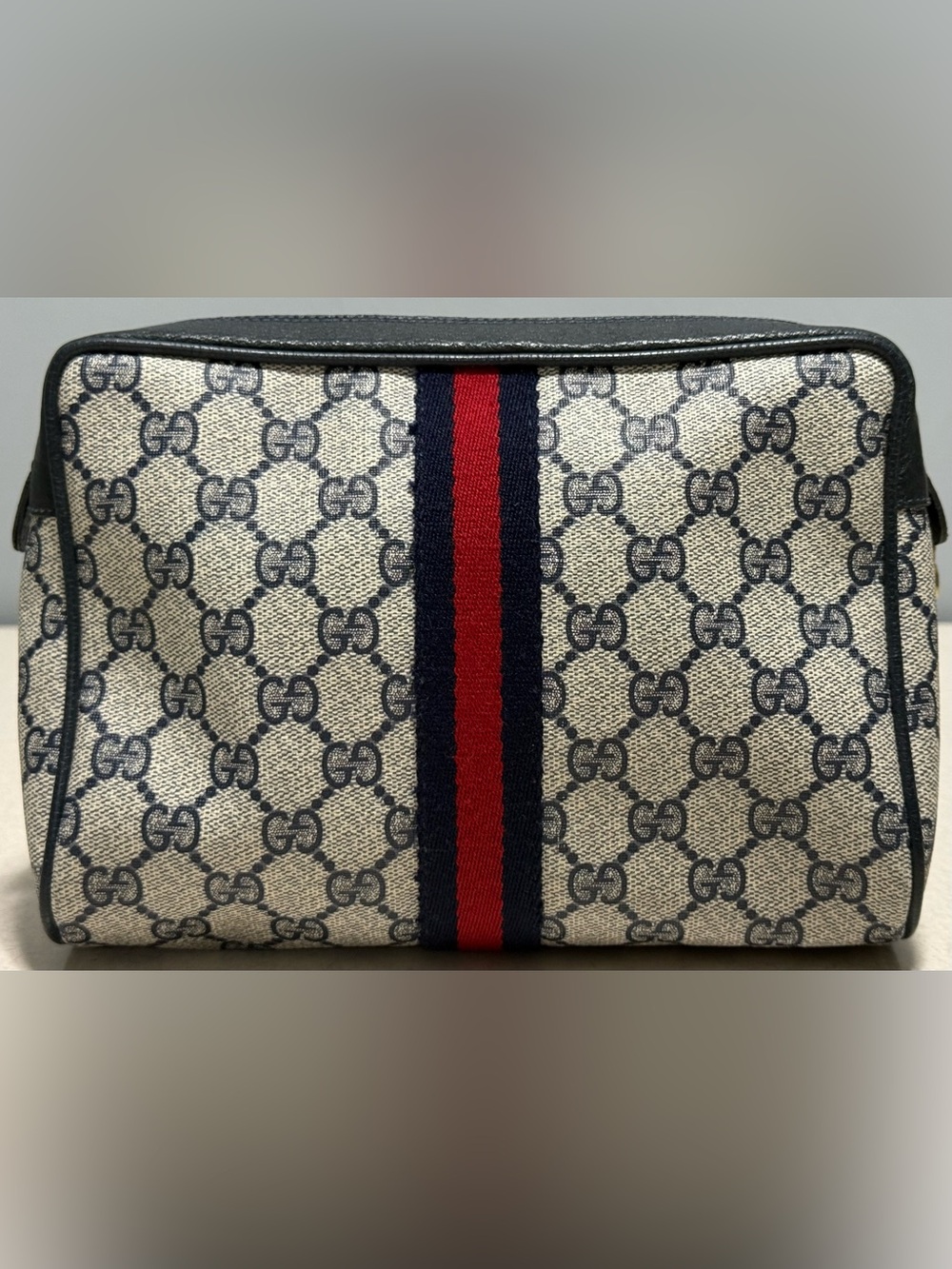 Gucci Vintage GG Supreme Sherry Line Clutch Bag - Picture 2 of 11
